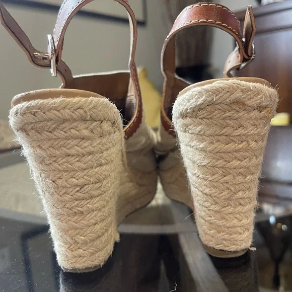 Soda Jafari Cream and Brown Platform Espadrilles Ruched Canvas Wedge Heel 6.5​ - Picture 5 of 7